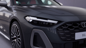 Audi S5 Avant – Matrix LED headlights with digital daytime running lights